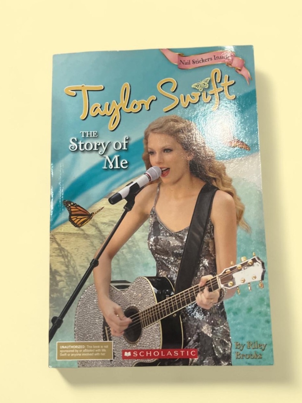 Scholastic Taylor Swift The Story of Me — Teal & Silver Cover